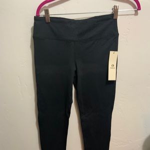 Mono B leggings